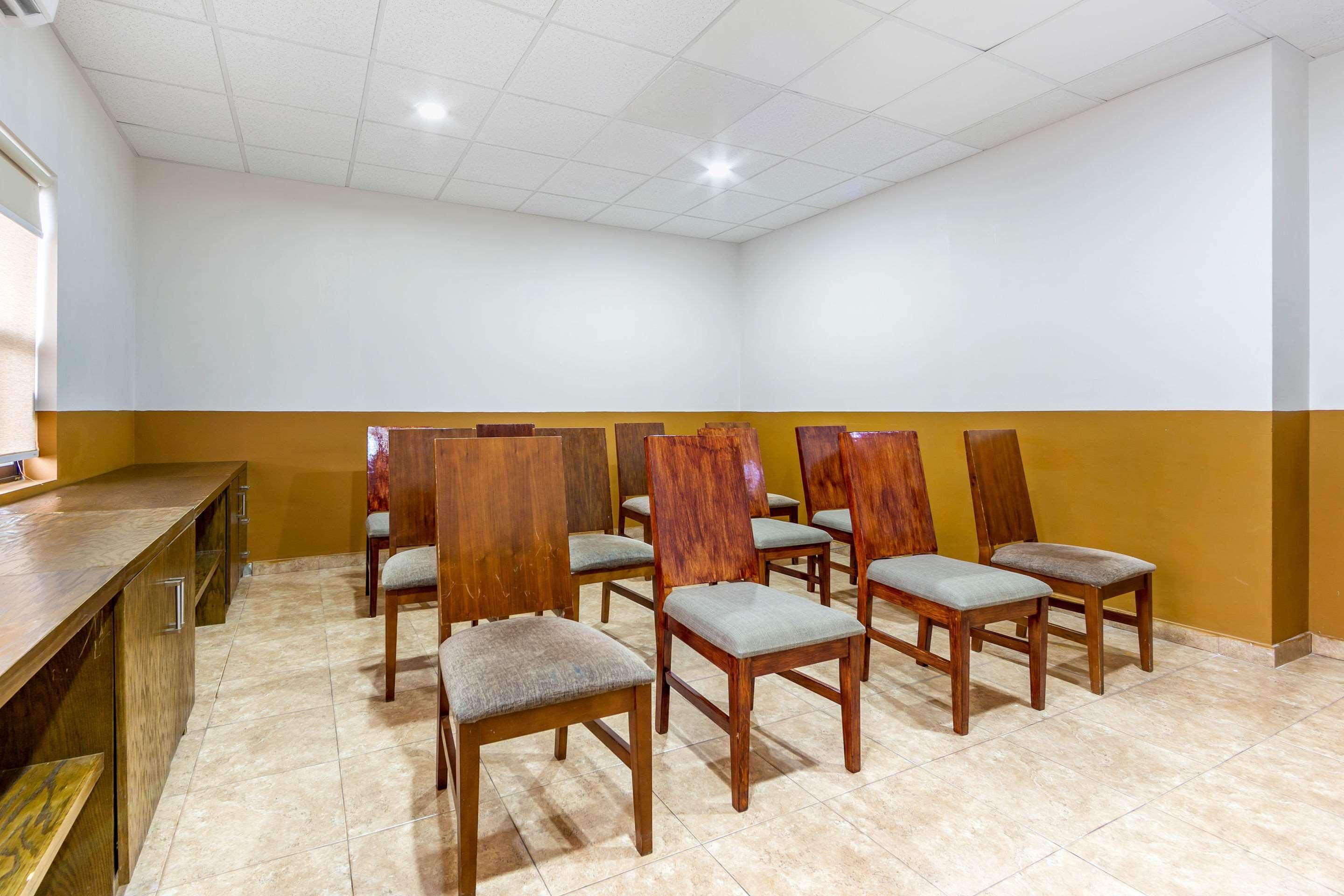 Comfort Inn Chihuahua Extérieur photo