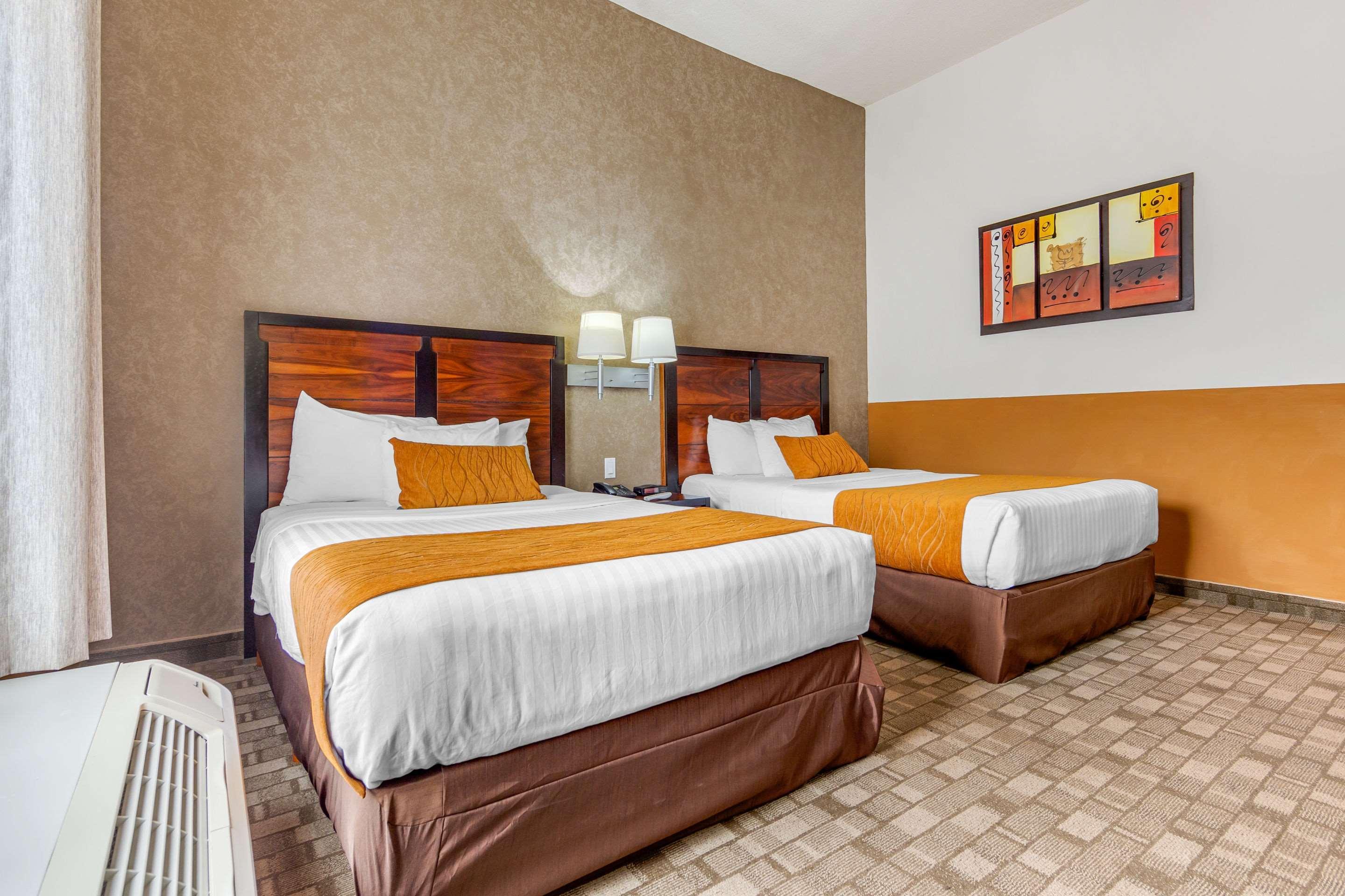 Comfort Inn Chihuahua Extérieur photo