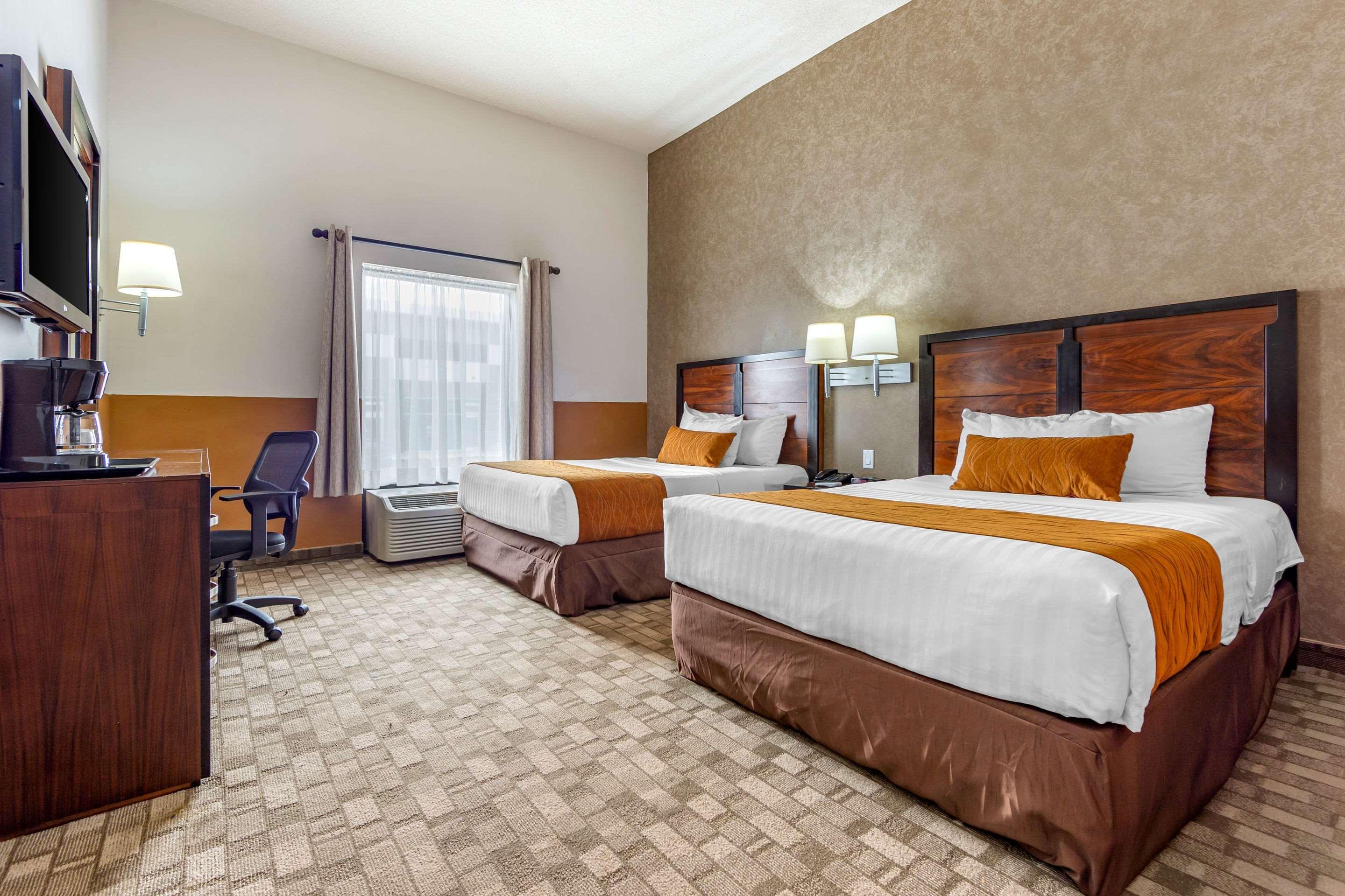 Comfort Inn Chihuahua Extérieur photo