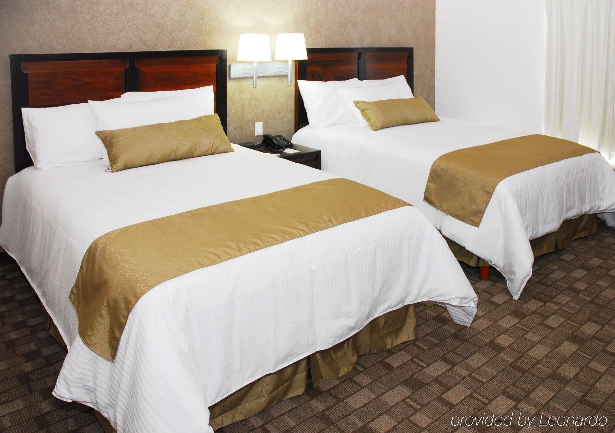 Comfort Inn Chihuahua Extérieur photo