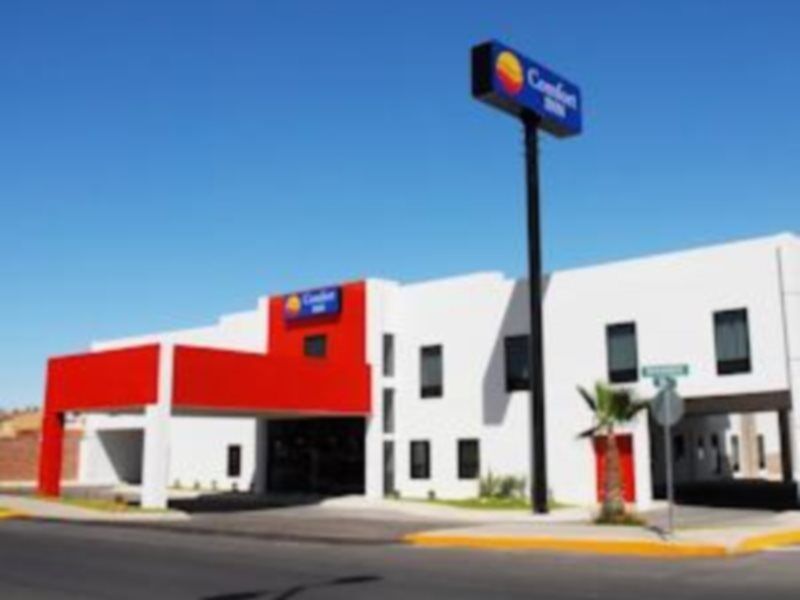 Comfort Inn Chihuahua Extérieur photo
