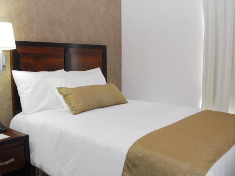 Comfort Inn Chihuahua Extérieur photo
