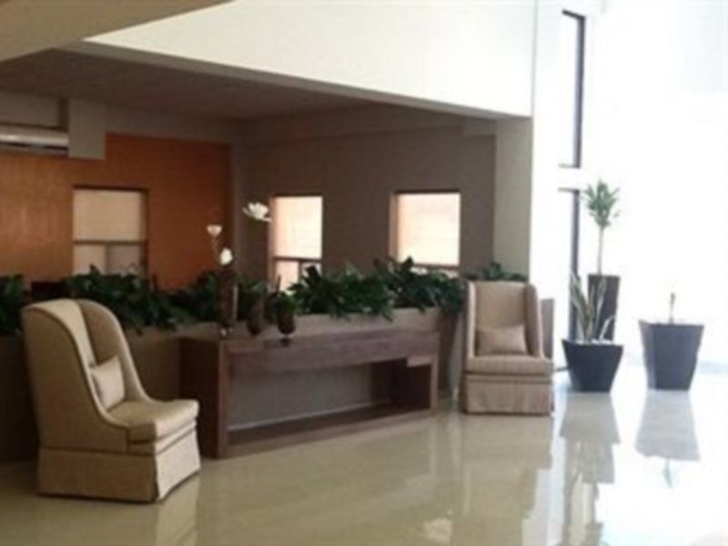 Comfort Inn Chihuahua Extérieur photo